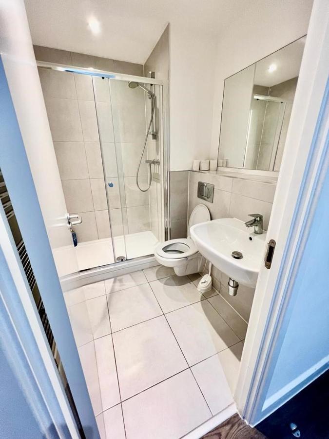Immaculate Flat In West Croydon Apartamento Exterior foto